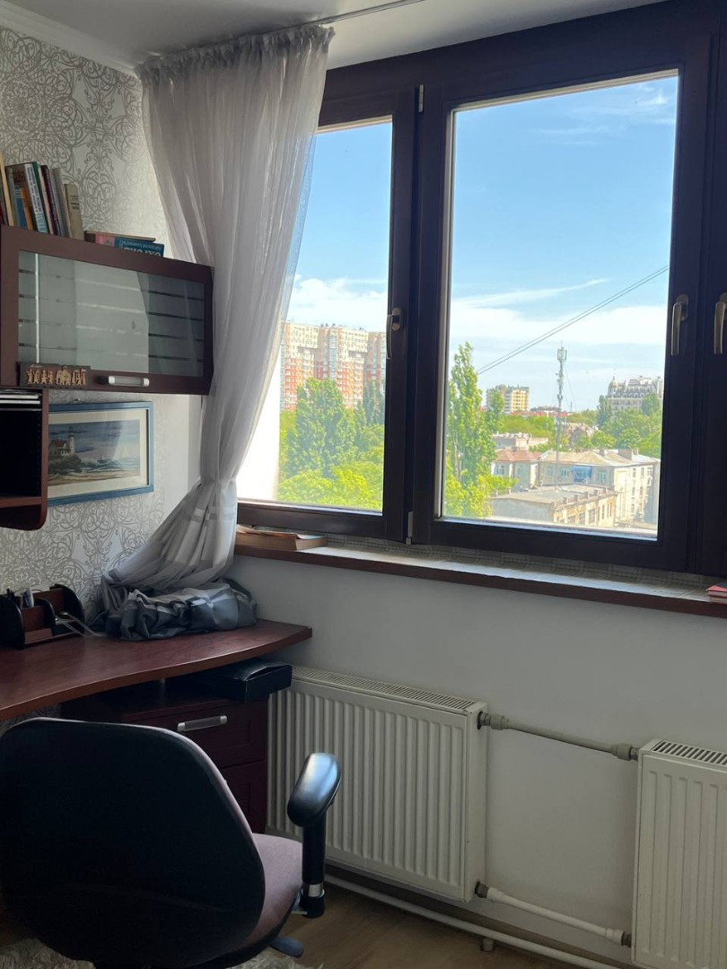 продажа трехкомнатной квартиры номер A-173053 в Малиновском районе, фото номер 14